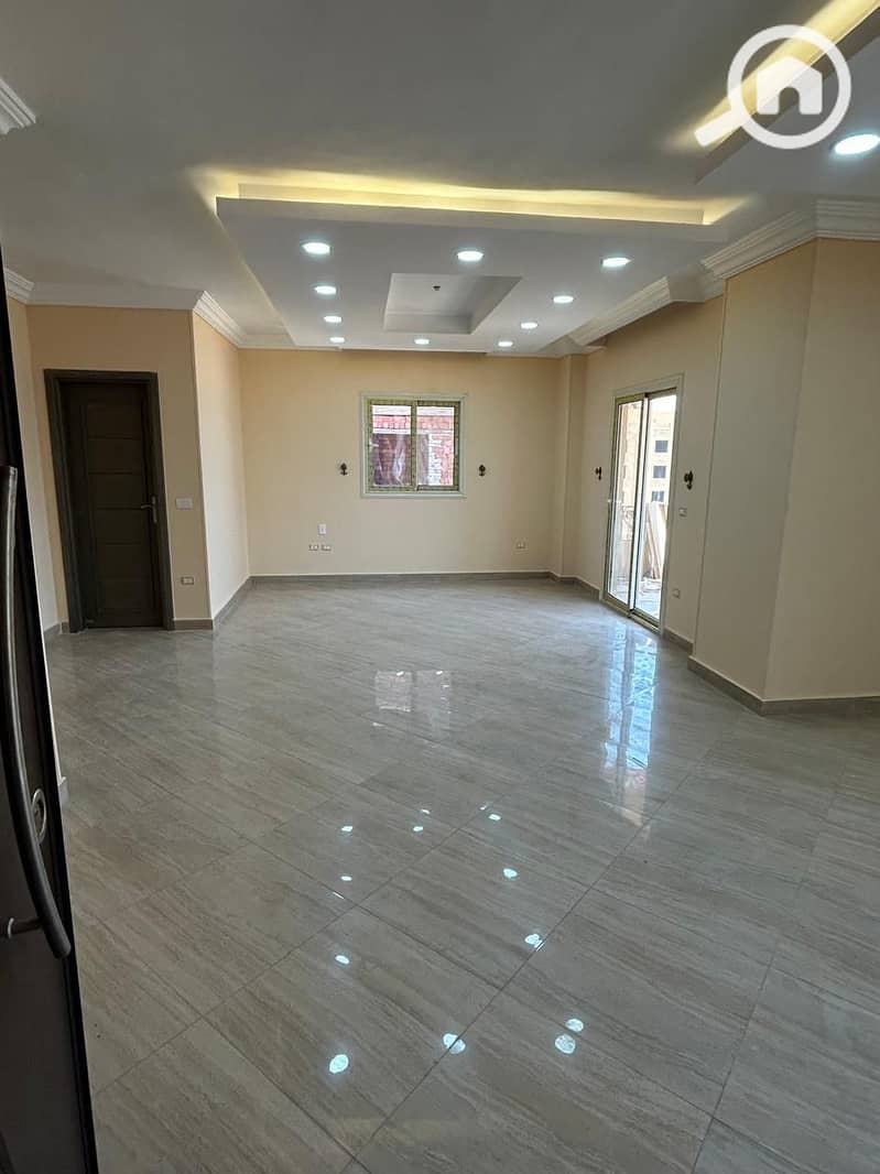 4 WhatsApp Image 2025-09-13 at 18.29. 46_5bc51f9a. jpg