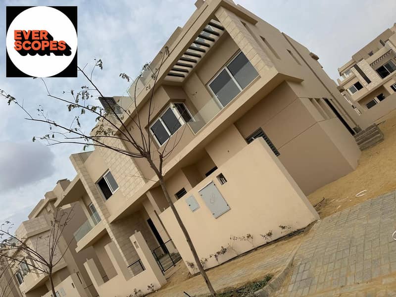 3 1e4c4ae7-0f17-4f18-9f83-39bc471d56f1. jpg