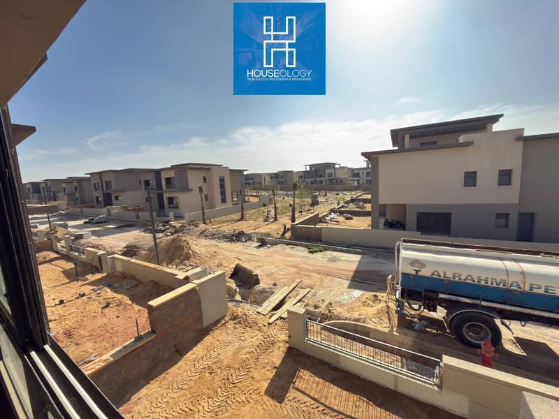 13 WhatsApp Image 2025-12-21 at 16.02. 15 (2). jpeg