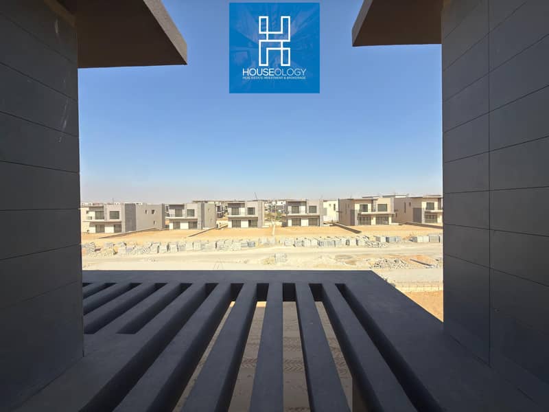 14 WhatsApp Image 2025-12-21 at 16.02. 15 (1). jpeg