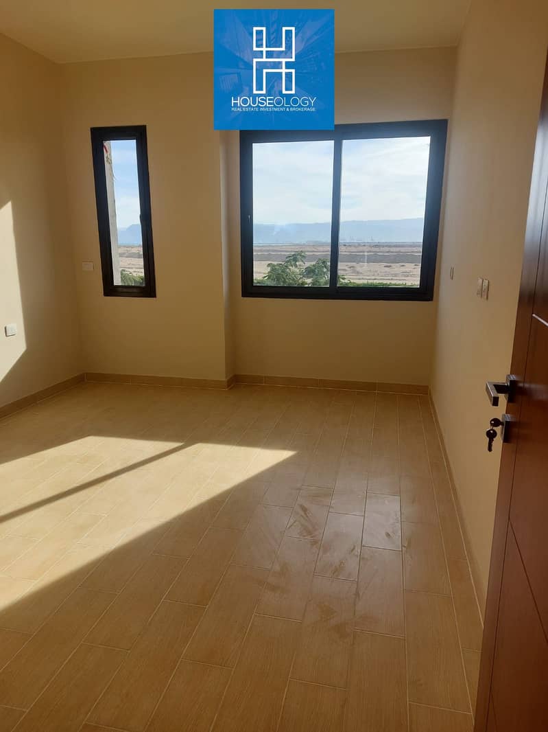 15 WhatsApp Image 2025-12-21 at 15.45. 35 (1). jpeg