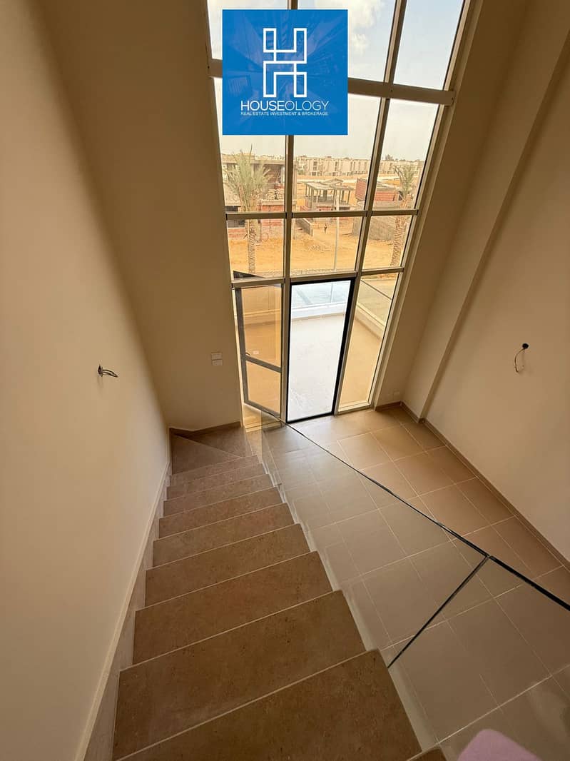 2 WhatsApp Image 2025-12-16 at 13.25. 00 (2). jpeg