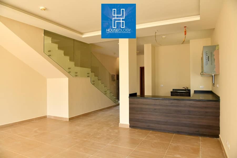 9 WhatsApp Image 2025-11-25 at 13.38. 03 (1). jpeg