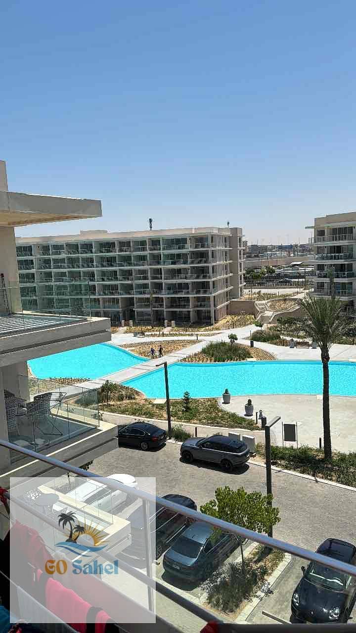 6 aad4d957-320b-4e9a-8c92-7ab6cee06118. jpg