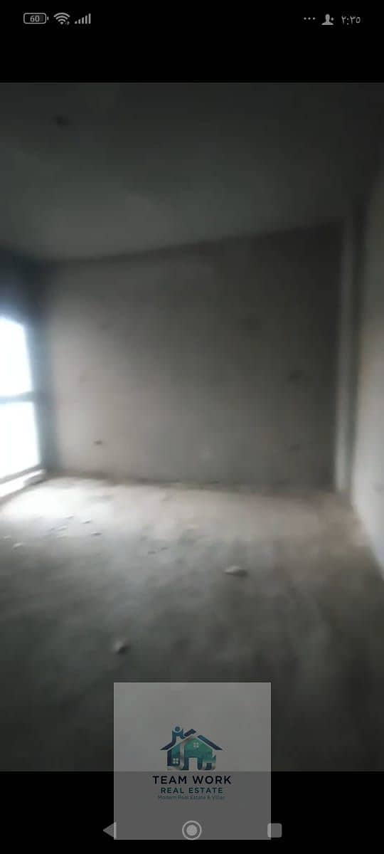 4 51d8ebc4-035e-4e2e-b00a-2b4181376ab8. jpg