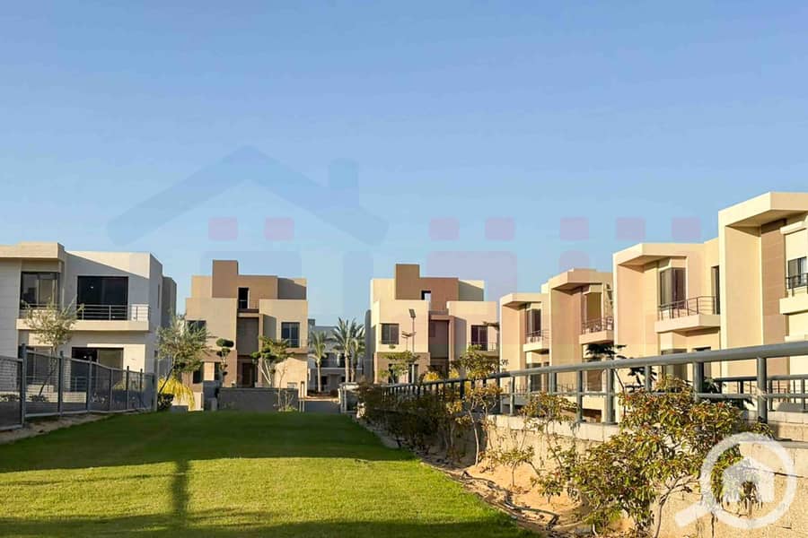 2 WhatsApp Image 2025-12-18 at 5.37. 01 PM (1). jpg