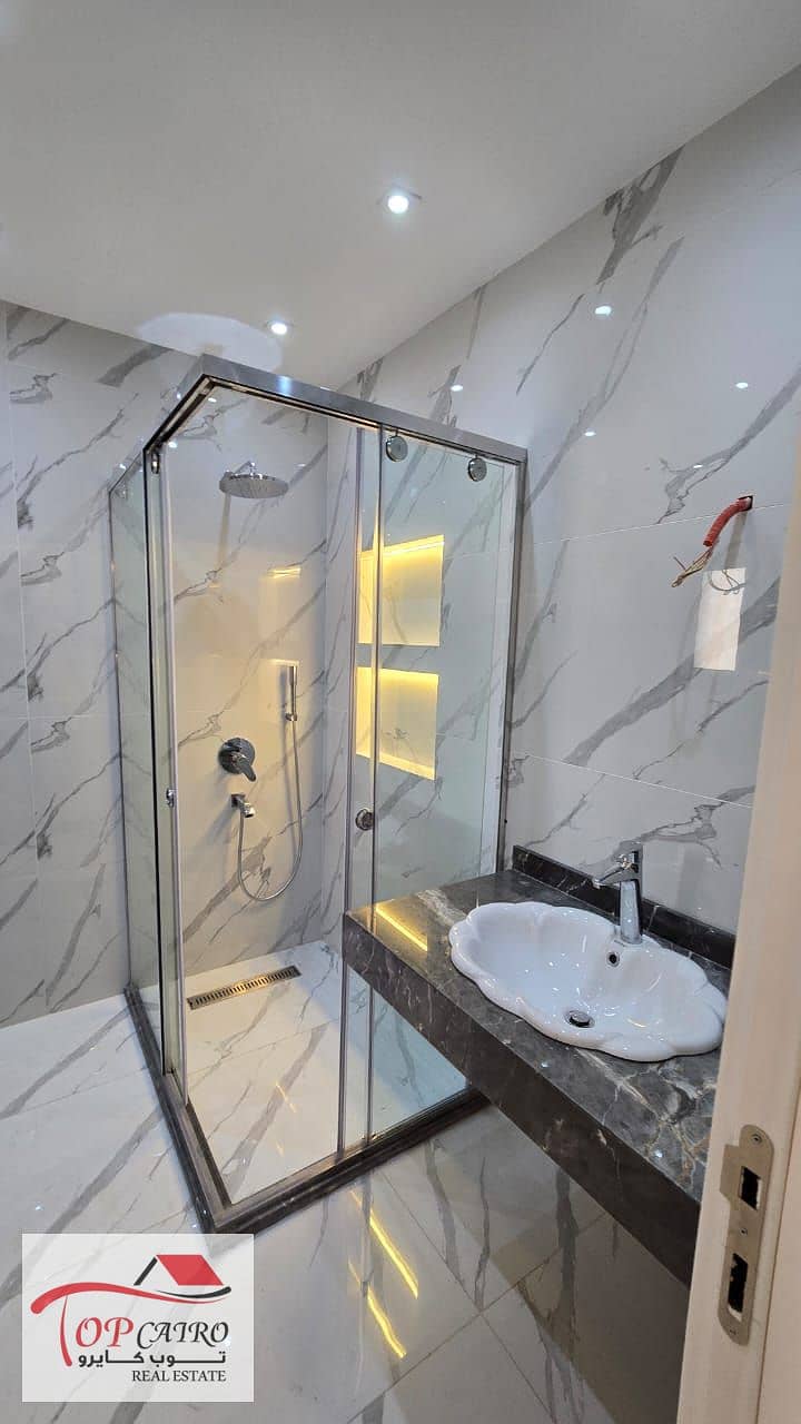 18 WhatsApp Image 2025-12-21 at 10.19. 06 PM (1). jpeg