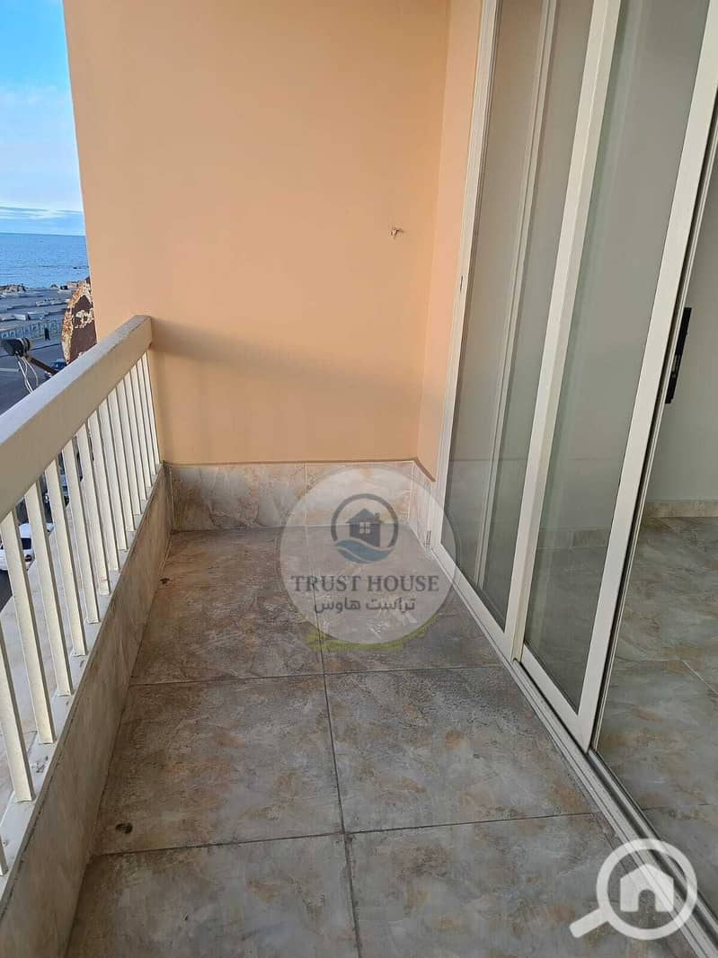 26 WhatsApp Image 2025-12-21 at 15.51. 05 (1). jpeg