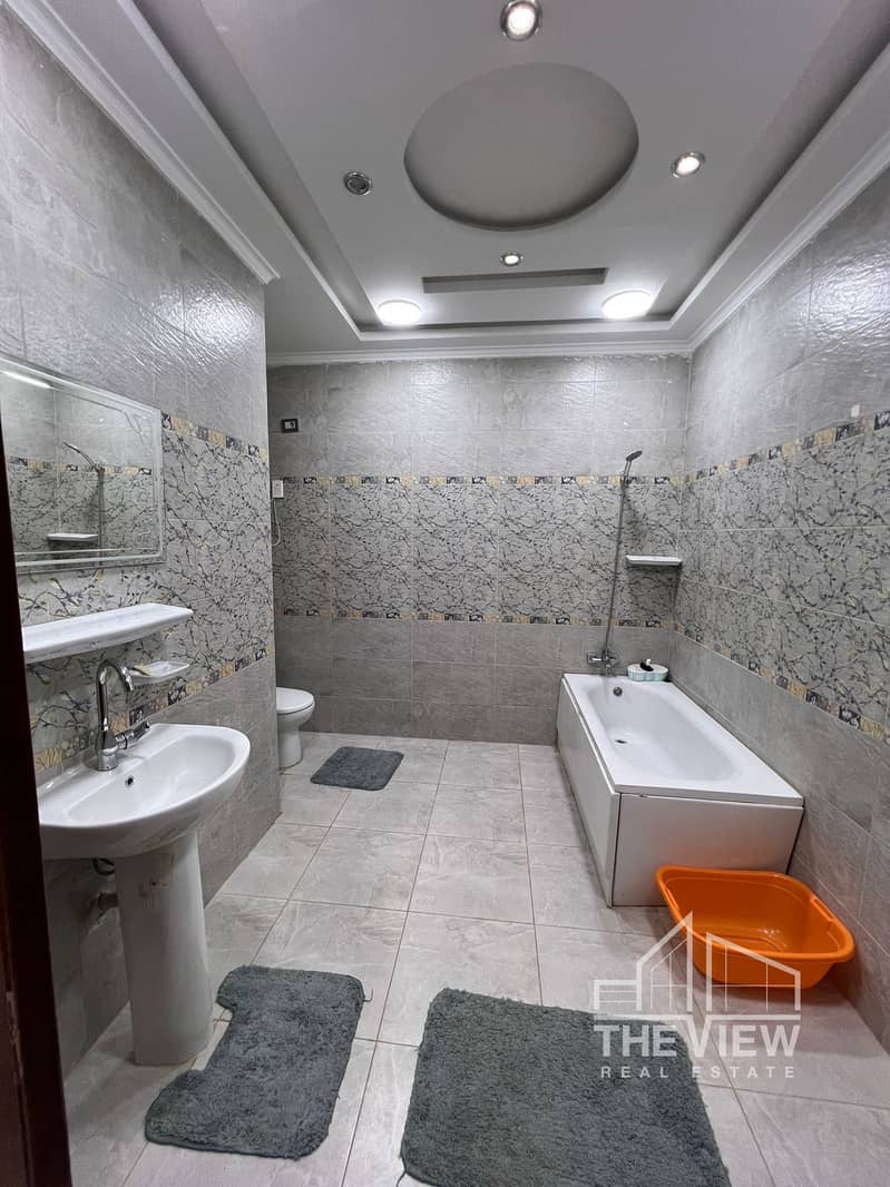 2 WhatsApp Image 2025-11-18 at 13.35. 57_7940bb18. jpg