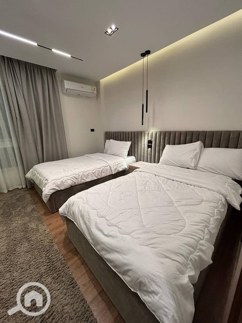 12 WhatsApp Image 2025-04-24 at 11.53. 57 PM (1). jpeg