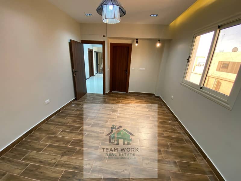 16 e0adbe1f-50f1-4281-a9e5-9d7e3610d963. jpg