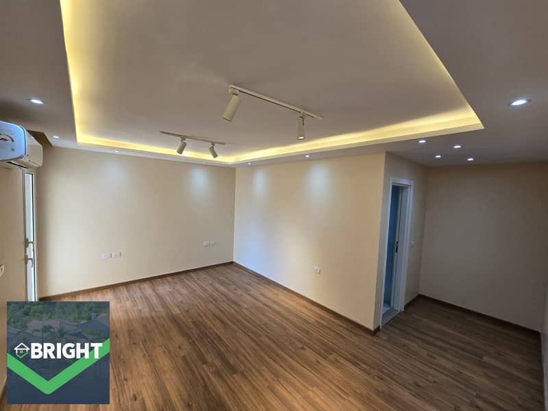 13 motion_photo_1605062470075081168. jpg