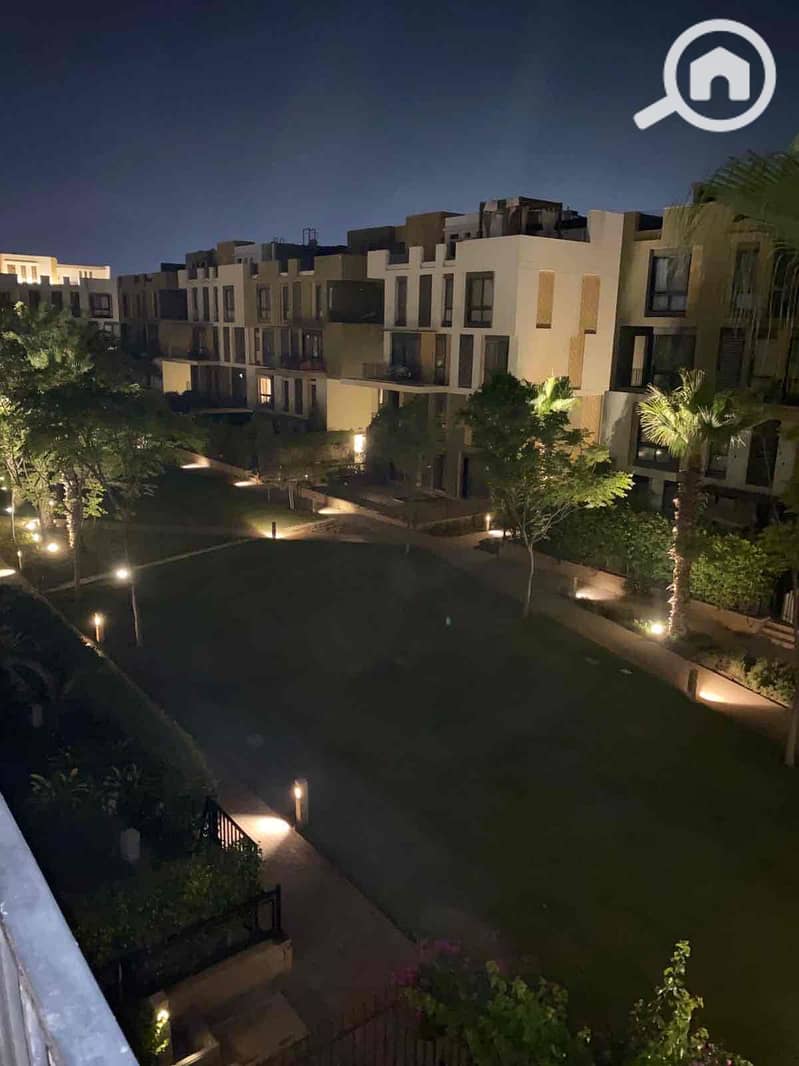 17 bfc02f9f-448d-4e3f-a2c2-a683c12df39c. jpg