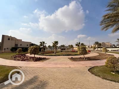 5 Bedroom Townhouse for Sale in 6th of October, Giza - 2beff13b-605e-49c4-b935-abeda755c863. jpg