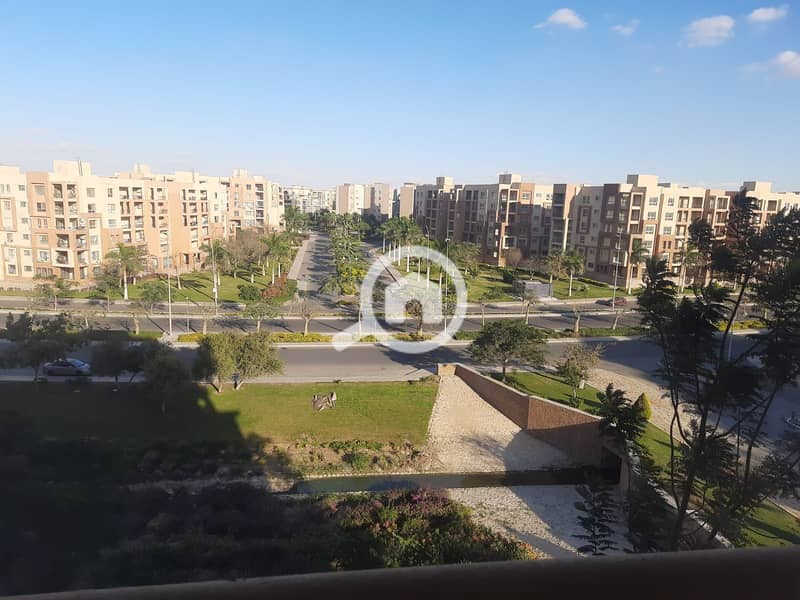 2 554b9403-4a34-4869-b149-be9a51a7c469. jpg