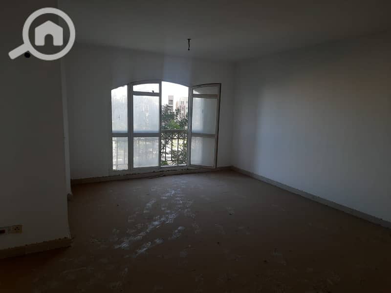 4 9abd1947-9ac9-4589-90ff-568bd7158949. jpg