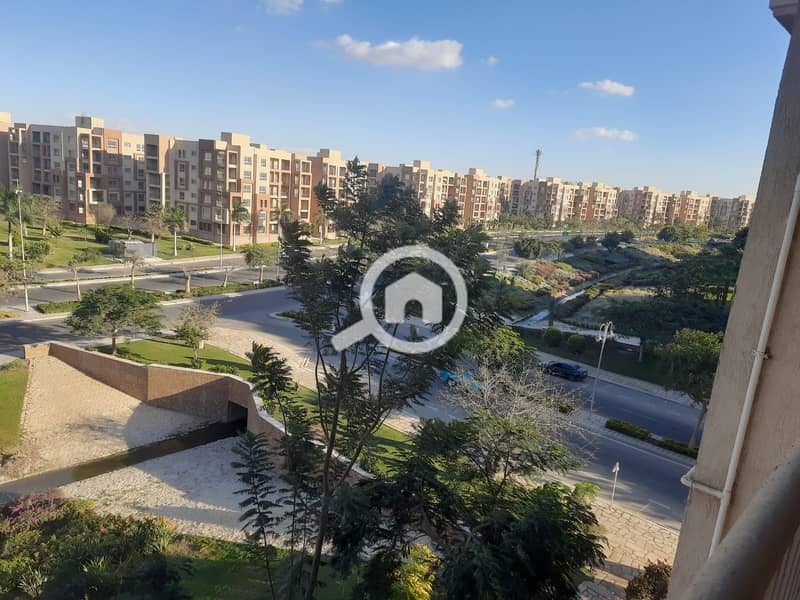 7 ce747e94-d8bb-4025-88cb-9b076bd0c521. jpg