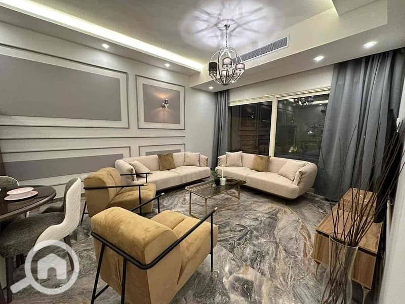 3 e50b7a95-058e-409b-b58e-f4ea4f17c21f. jpg