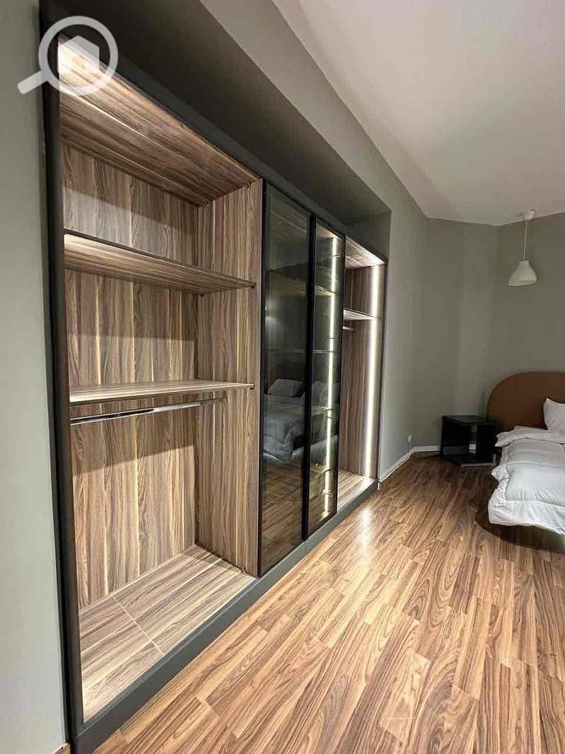 12 a94c7f43-4b79-496e-9820-7de78e50fbf0. jpg