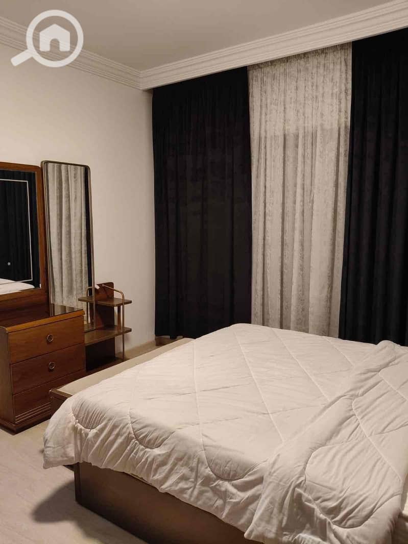 27 e8f4eac1-486e-4d77-9be5-652748fa0136. jpg