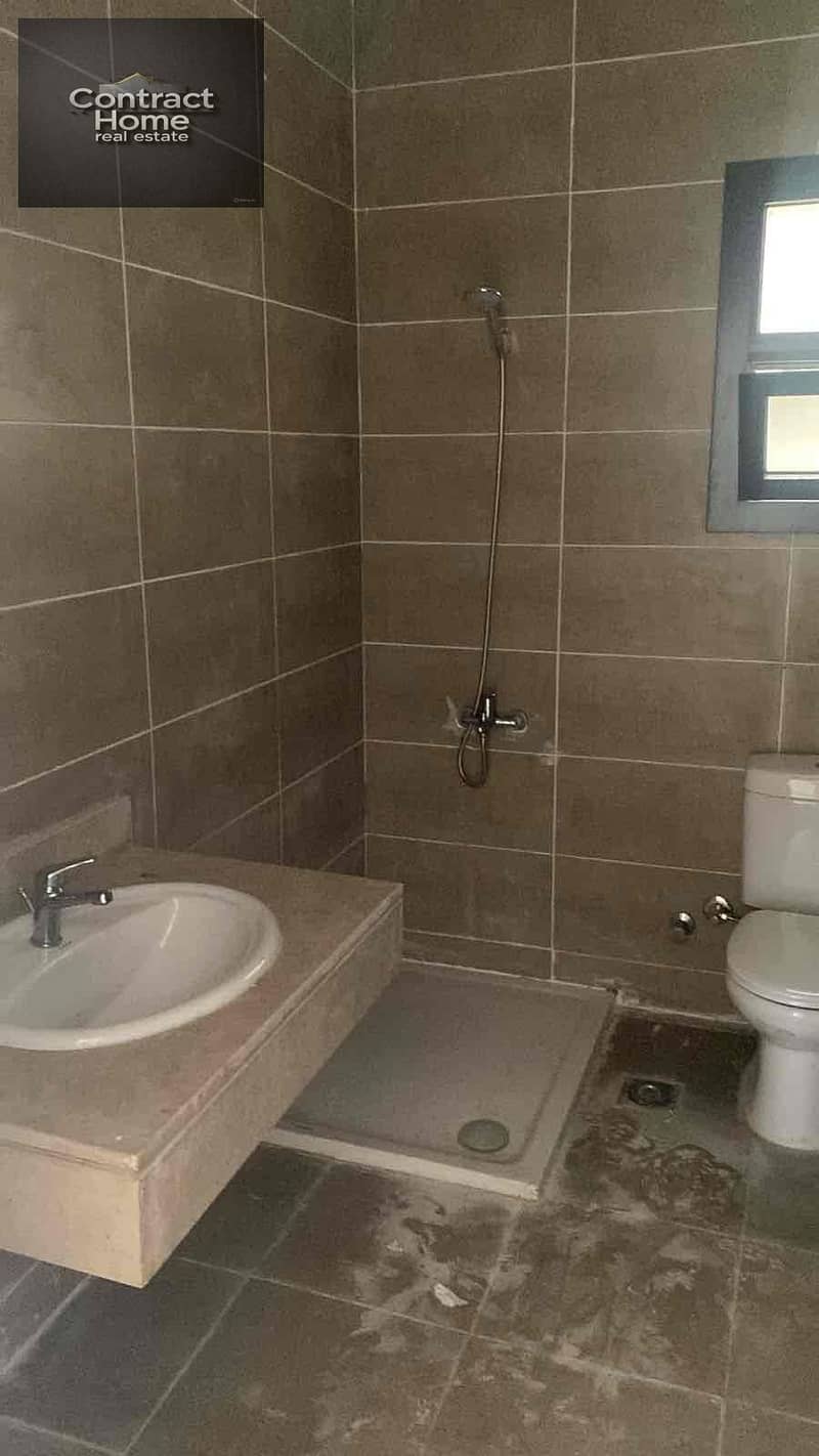 9 3468ec93-8c83-44e1-bf03-92fe402170f1. jpg