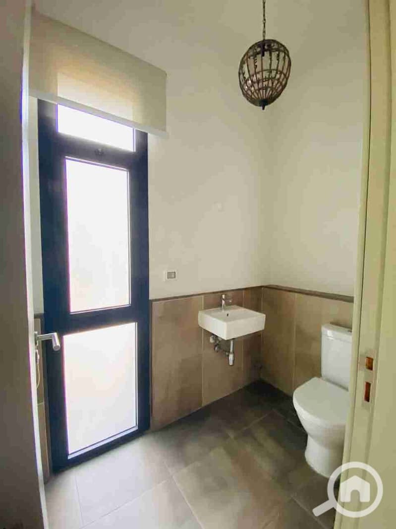 10 IMG_20250708_223125_612. jpg