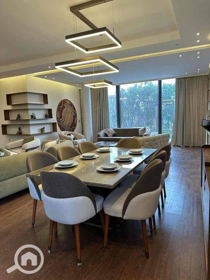 12 149a2511-5bc5-435d-99dc-d8b0f891c0ac. jpg