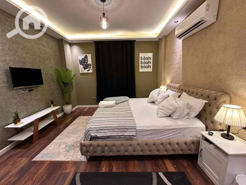 21 dff84faa-9bf0-4ecd-abcd-f56ea11c0d40. jpg