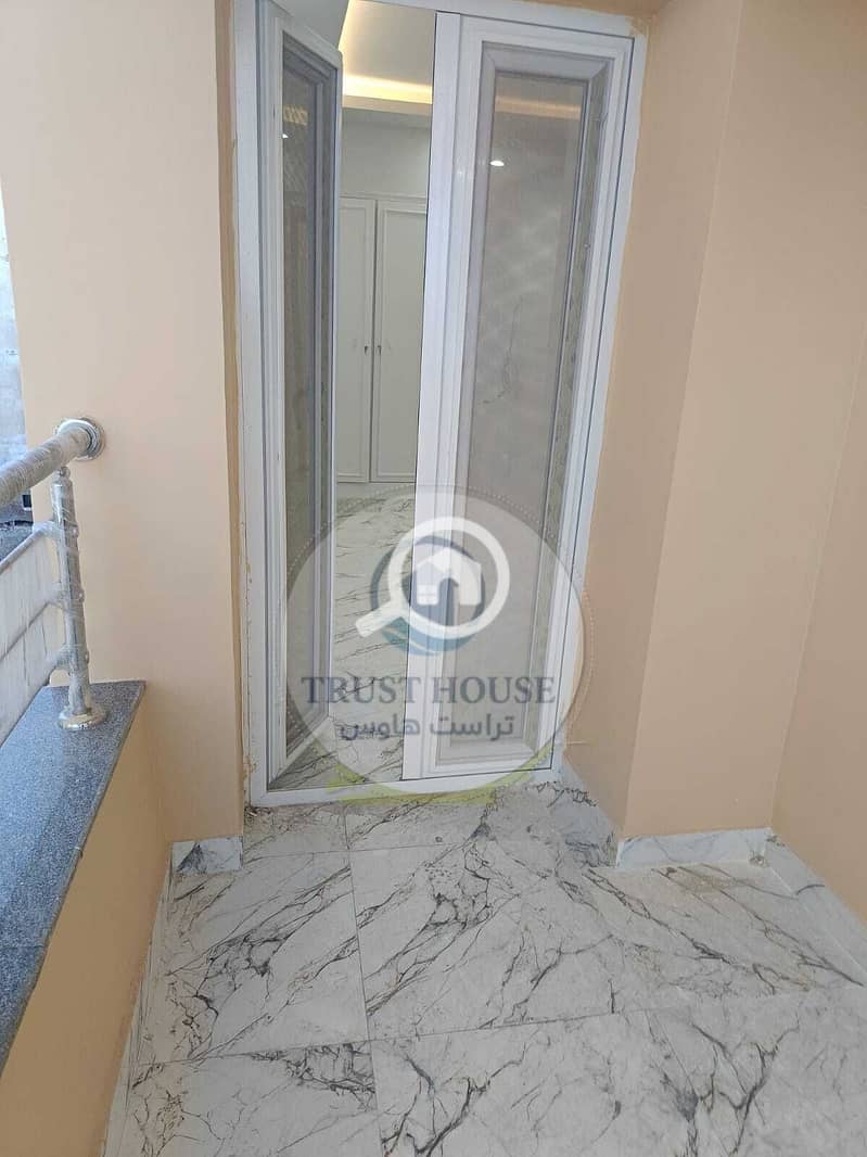 7 WhatsApp Image 2025-12-21 at 15.58. 23 (3). jpeg