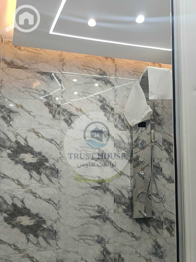 10 WhatsApp Image 2025-12-21 at 15.58. 24 (2). jpeg