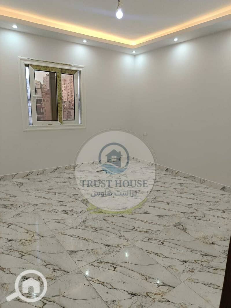 29 WhatsApp Image 2025-12-21 at 15.58. 30. jpeg