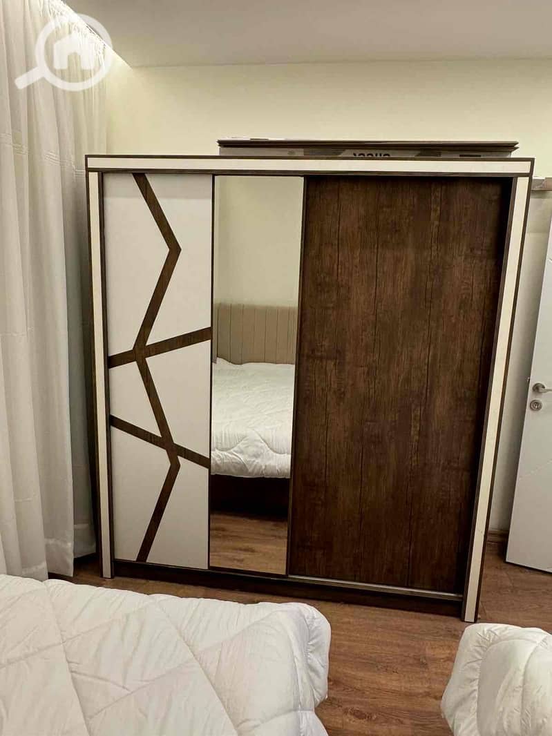 6 a3959183-bb1a-421d-a2a3-166034ef7551. jpg