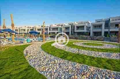 3 4224445-b7ea5o. jpg