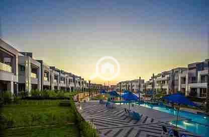 8 4224445-7ccb7o. jpg