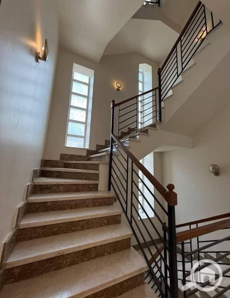 3 FB_IMG_1766227988190. jpg