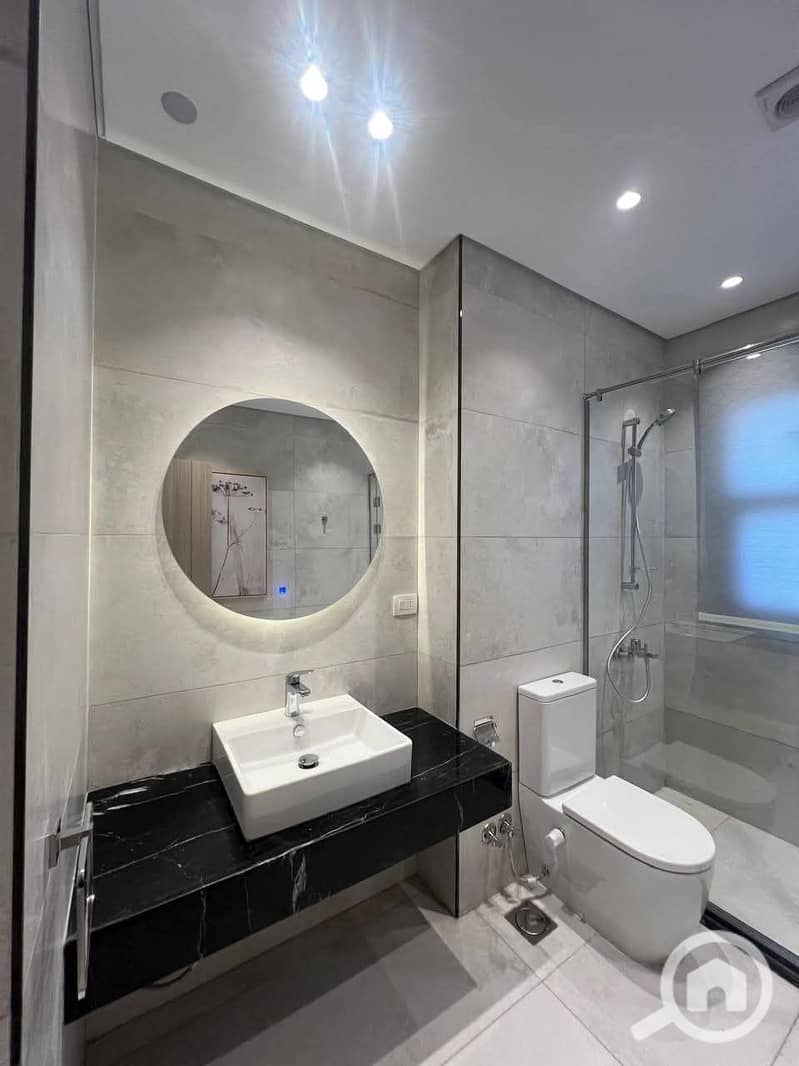 8 FB_IMG_1748115739582. jpg