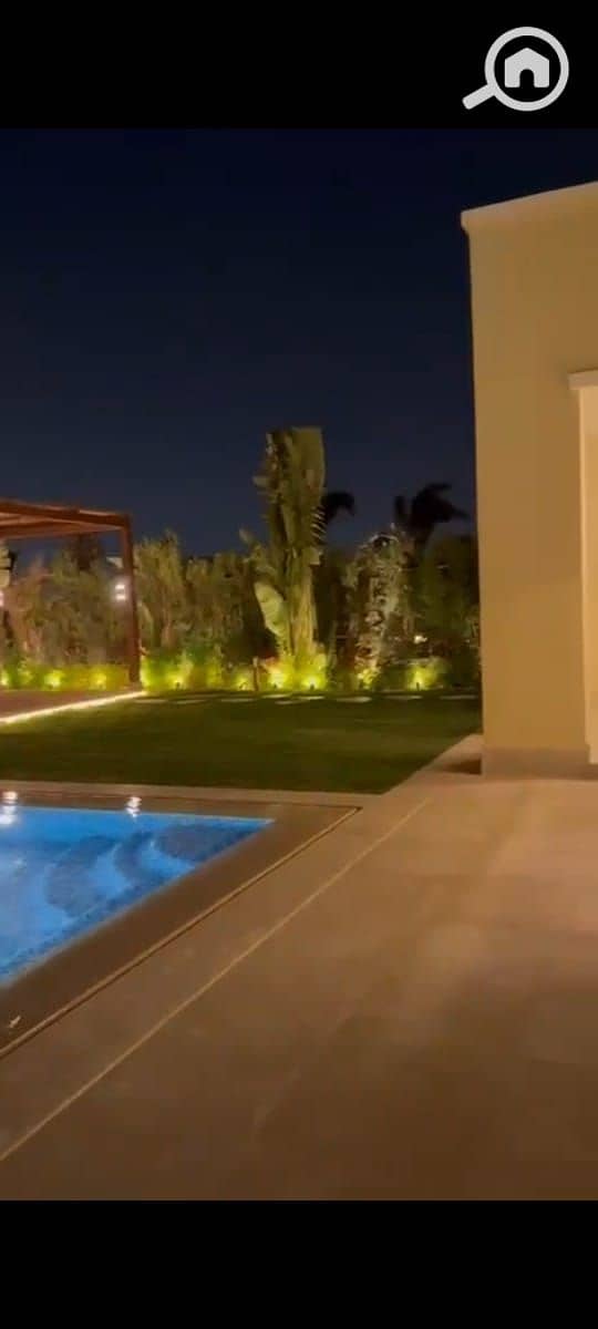 4 9aaecda7-9d23-4dc4-a7df-b0ff640bc4b9. jpg