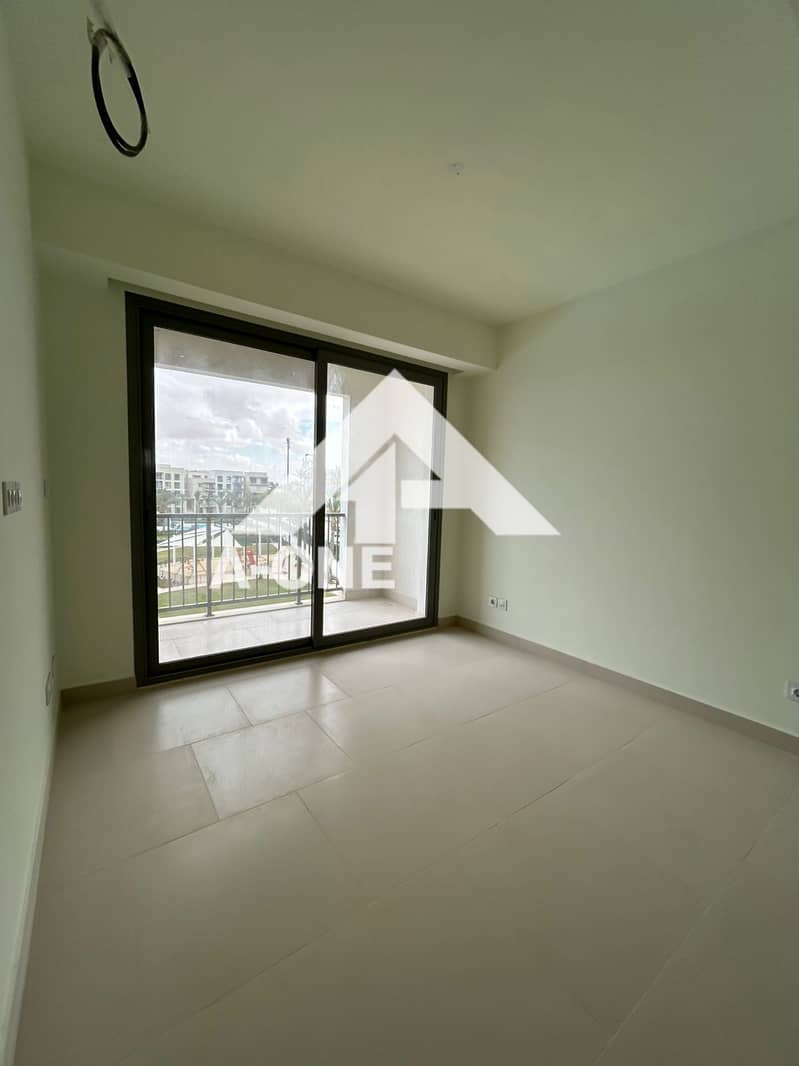 6 f5c51d28-3695-4244-94fa-32b52b8550cf. jpg