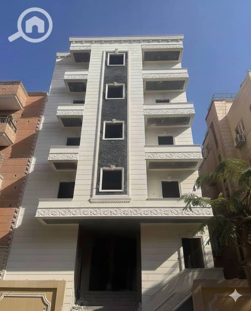 2 127010e6-3a64-46d3-a27a-9631ec25a434. jpg