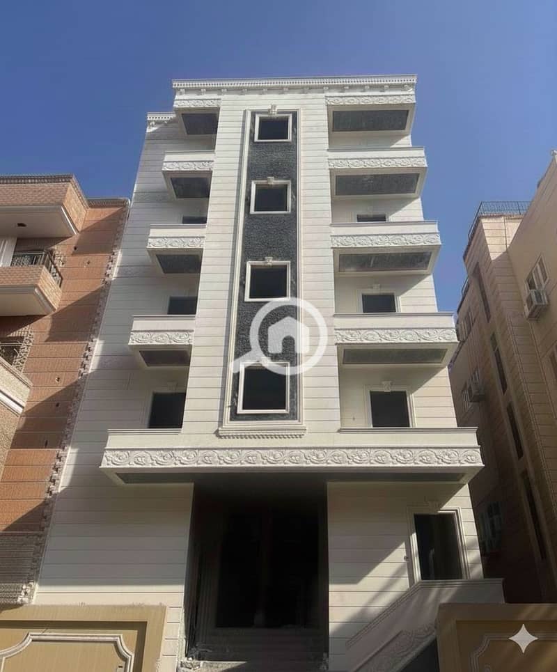 4 ef5cfbfe-27db-4854-b35e-b04a00be231e. jpg