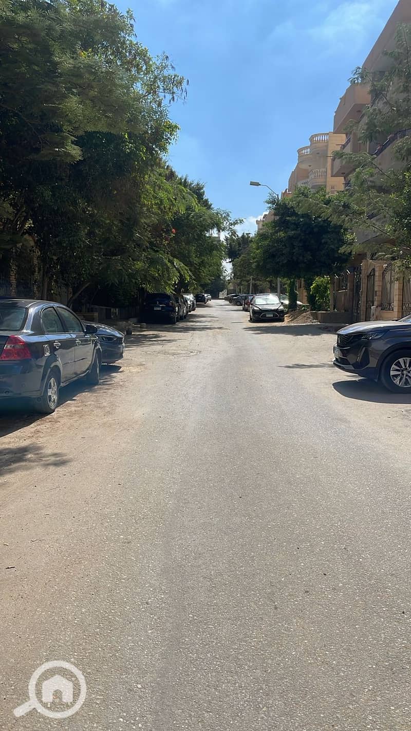 6 efa92c1e-878e-4078-8d6c-0c0cfef7b3b4. jpg