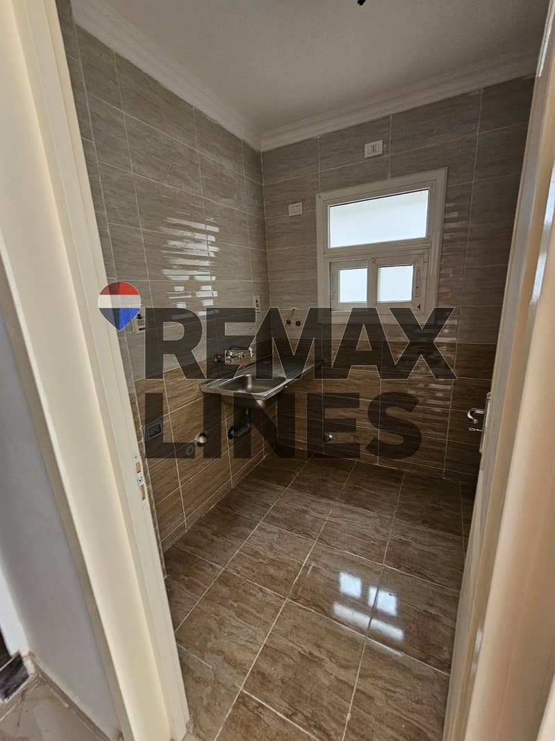 5 WhatsApp Image 2025-12-21 at 4.06. 15 PM. jpeg