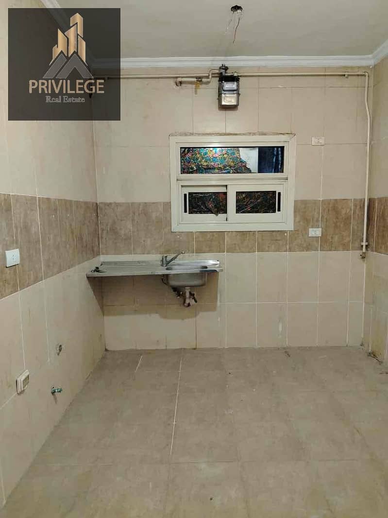 7 08eefa5b-1b8b-4349-9874-361ebc8f05df. jpg