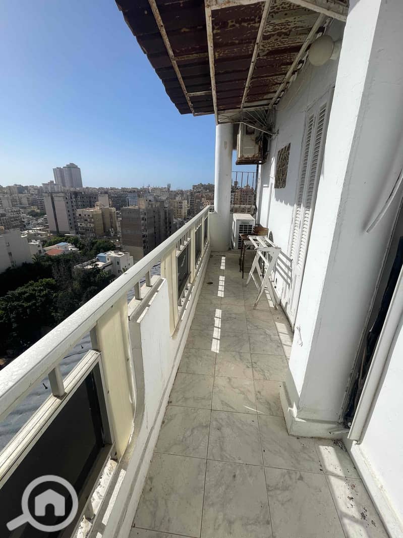 2 64115735-2ff9-44a7-9eac-d042f5591a65. jpg