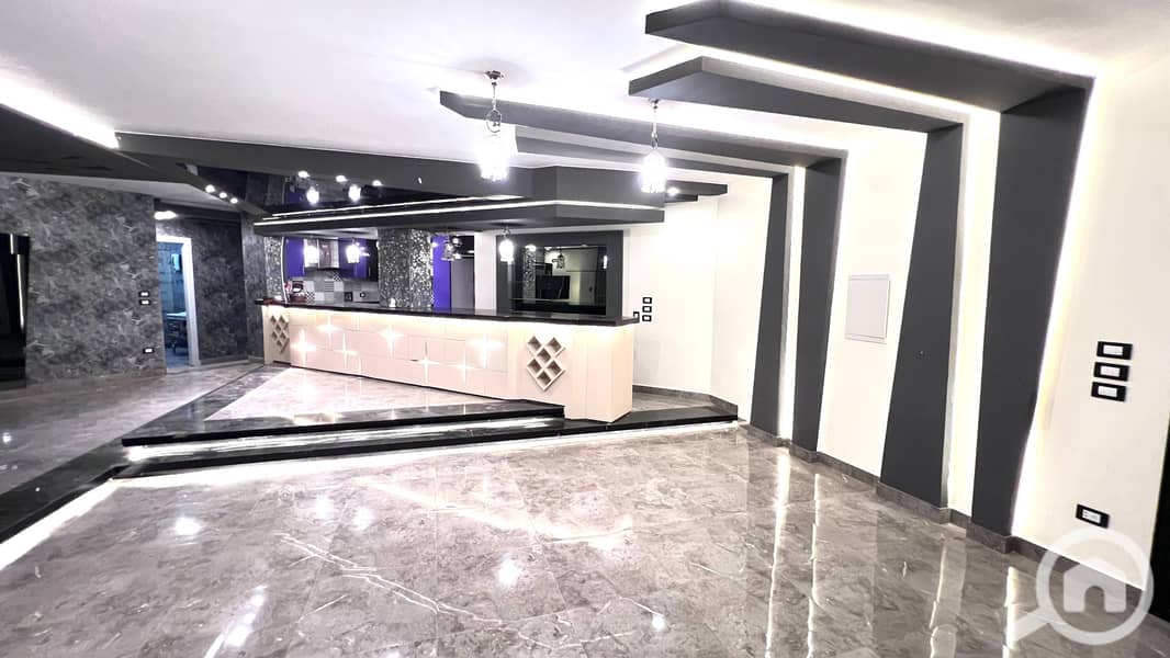 3 tempImagei3WXwp. jpg