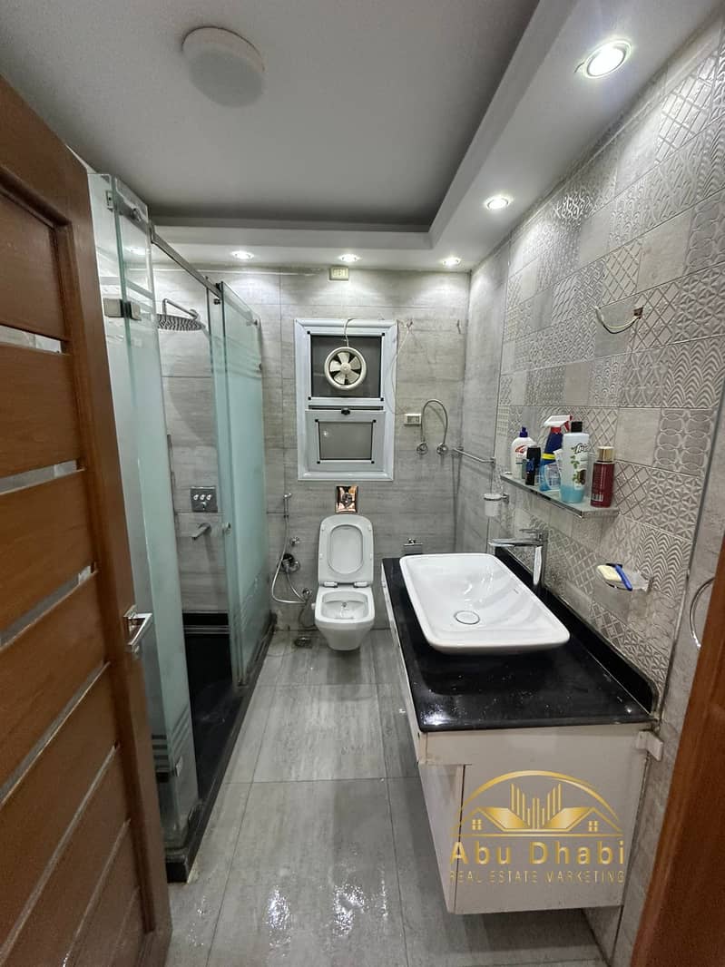 4 8626c873-22b7-4880-aa57-c54b3bc0ecaa. jpg