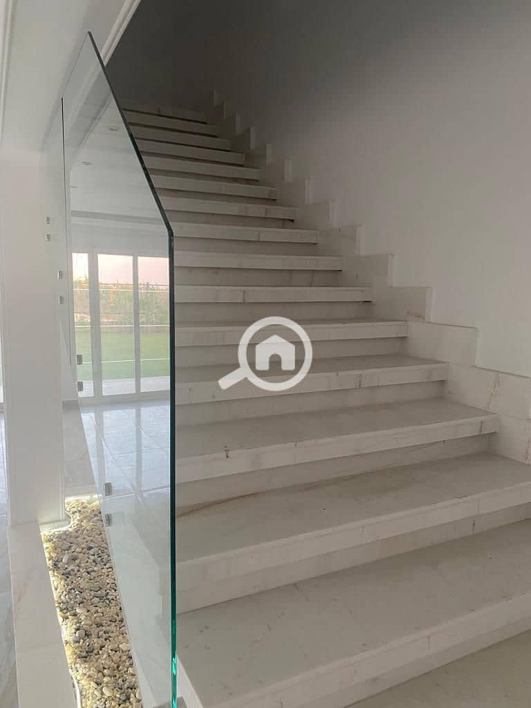 9 WhatsApp Image 2025-12-18 at 4.39. 40 PM (2). jpeg