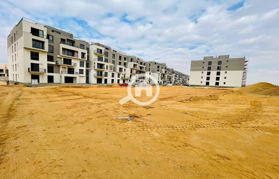 4 e46911ee-3a33-4ae9-87e9-a99b0aa41541. jpg