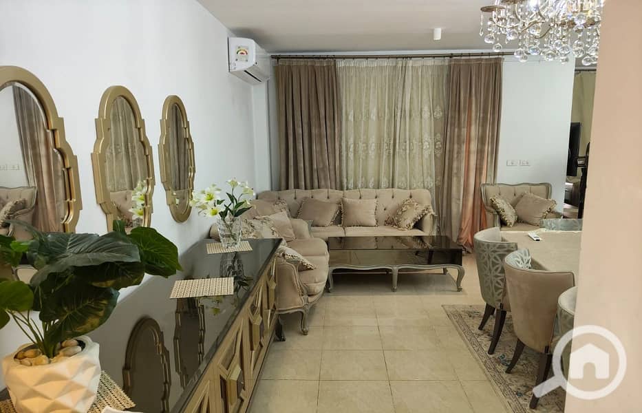 3 7d3d14c4-b1ae-49d9-92dc-7cd826e14c34. jpg