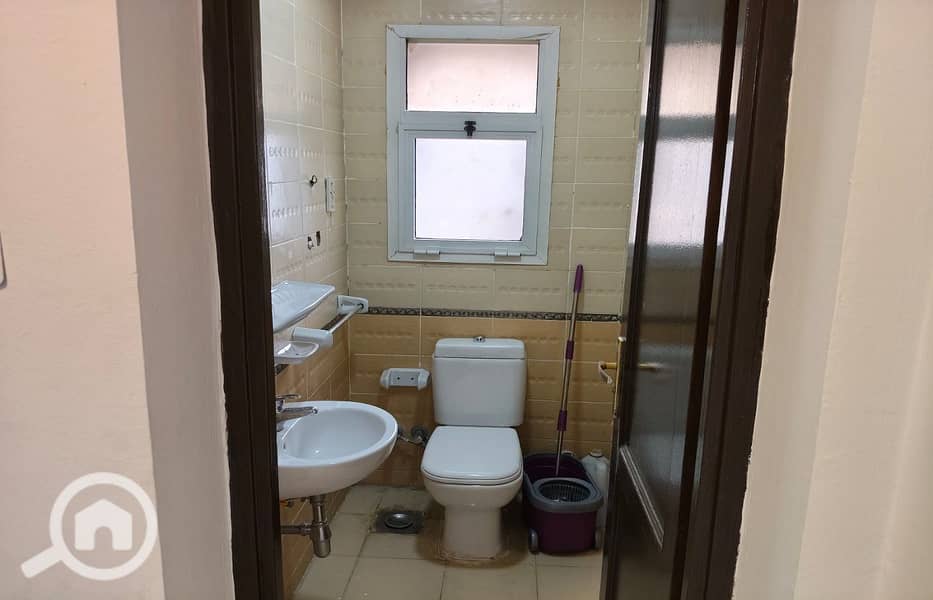 30 6d1f2721-711d-4ec5-a179-8b56ab83fc7c. jpg